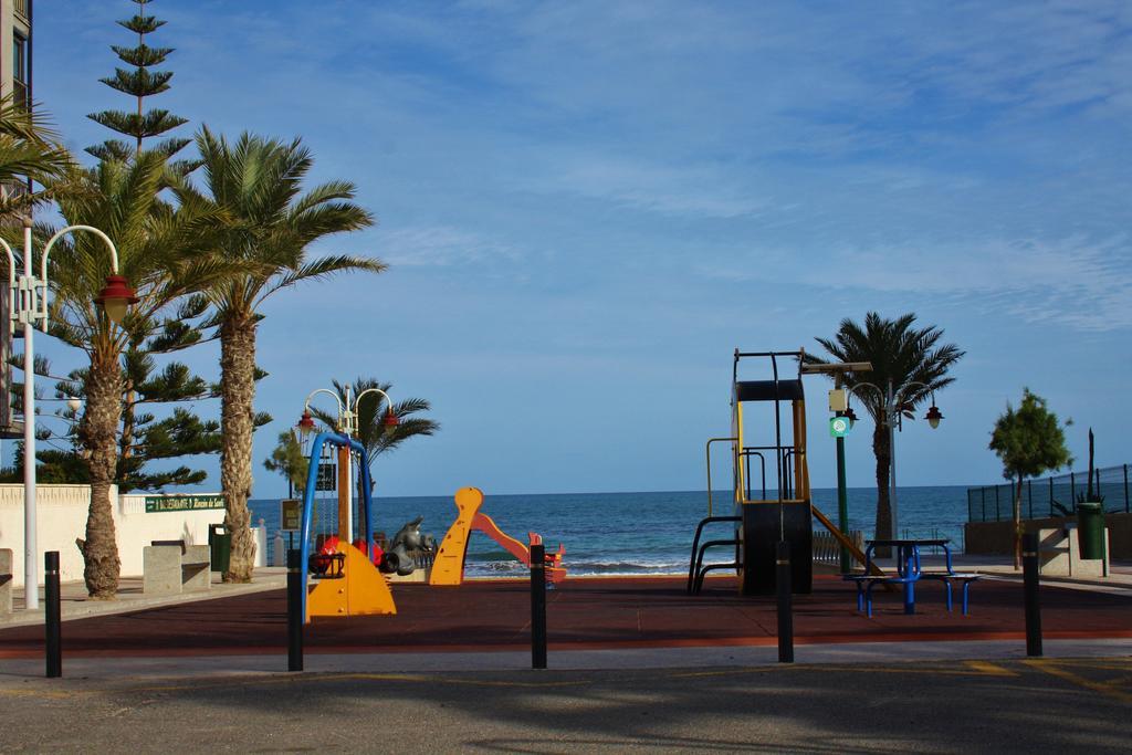 Apartamento Apartament Playa Arenales Arenales del Sol Habitación foto